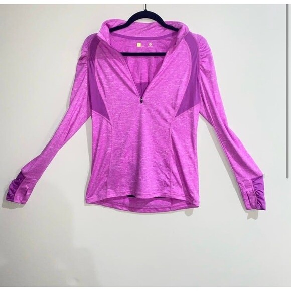Long Sleeve Xersion Workout Shirt - Picture 3 of 4